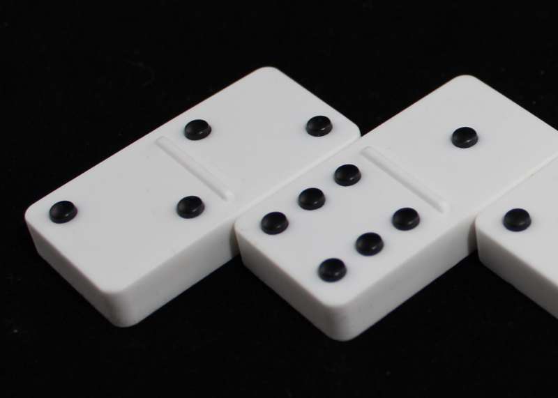Dominoes with Raised Dots