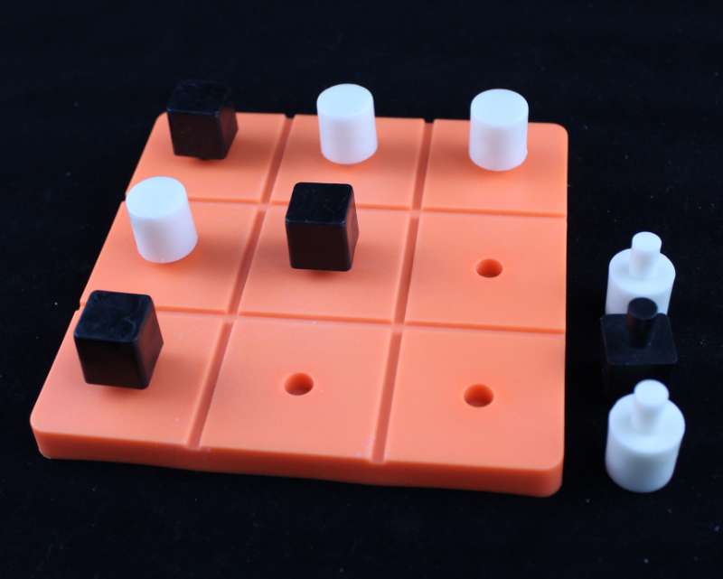 Tactile Tic-Tac-Toe Game – Adaptations Store